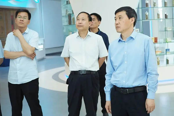 EMC易倍(中国)有限公司官网