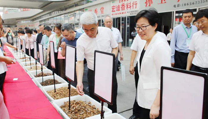 EMC易倍(中国)有限公司官网