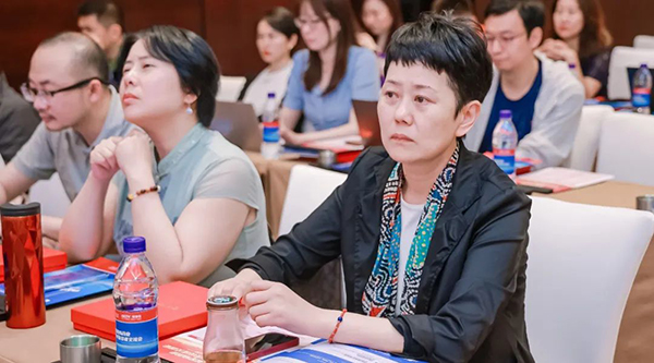 EMC易倍(中国)有限公司官网